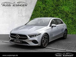 Metalliclack hightechsilber Gebraucht 2024 Mercedes A180 Progressive Limousine | 27.880 € (Guter Preis)