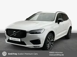Weiß crystal weißperleffekt metallic Gebraucht 2021 Volvo XC60 R-Design SUV | 42.890 € (Etwas zu teuer)