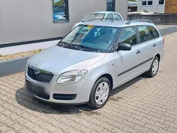 Grau Gebraucht 2009 Skoda Fabia Kombi | 1.799 € (Fairer Preis)