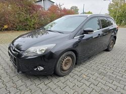 Schwarz Gebraucht 2013 Ford Fiesta Kleinwagen | 2.250 € (Guter Preis)