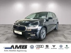 1z schwarzmagic perleffekt Gebraucht 2024 Skoda Fabia Drive Limousine | 20.980 € (Guter Preis)