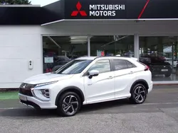 Titanweiß Gebraucht 2022 Mitsubishi Eclipse Cross Plus SUV | 23.490 € (Guter Preis)
