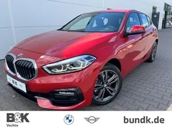 Rot metallic melbournerot metallicrot Gebraucht 2021 BMW 118 Sport Line Kleinwagen | 31.550 € (Teuer)