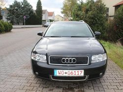 Schwarz Gebraucht 2004 Audi A4 Kombi | 2.500 € (Guter Preis)