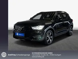 Onyx schwarzmetallic Gebraucht 2020 Volvo XC40 R-Design SUV | 34.980 €