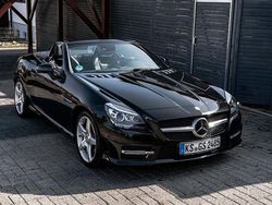 Schwarz Gebraucht 2014 Mercedes SLK350 AMG line Cabrio | 29.500 € (Etwas zu teuer)