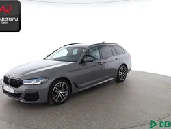 Grau Gebraucht 2021 BMW 520 M Sport Limousine | 40.880 € (Fairer Preis)