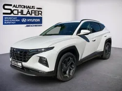 Serenity white / mic Gebraucht 2023 Hyundai Tucson Trend SUV | 31.480 € (Fairer Preis)