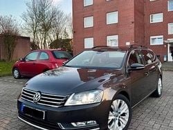 Braun Gebraucht 2012 VW Passat Kombi | 8.150 € (Fairer Preis)