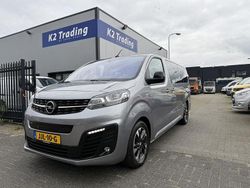 Grau Gebraucht 2022 Opel Zafira Life Van / Kleinbus | 29.990 € (Fairer Preis)