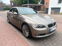 Beige Gebraucht 2007 BMW 325 Cabriolet Cabrio | 10.300 € (Fairer Preis)
