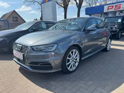 Grau Gebraucht 2016 Audi A3 Sportback Ambition Limousine | 14.960 € (Guter Preis)