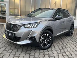 Silber Gebraucht 2021 Peugeot e-2008 GT SUV | 17.800 € (Fairer Preis)