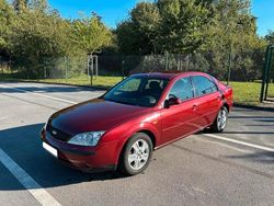 Rot Gebraucht 2003 Ford Mondeo Limousine | 2.500 € (Etwas zu teuer)