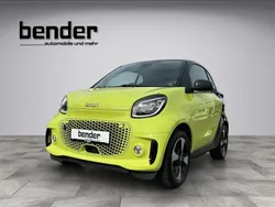 Grün Gebraucht 2024 Smart ForTwo Electric Drive | 16.800 € (Teuer)