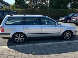 Silber Gebraucht 2000 VW Passat Kombi | 3.100 € (Teuer)