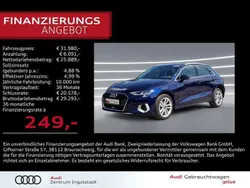 Navarrablau metallic Gebraucht 2024 Audi A3 Sportback e-tron Advanced Plus Limousine | 31.980 € (Etwas zu teuer)