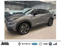 Dark grey met. (kadg) Gebraucht 2024 Nissan Juke N-Connecta SUV | 20.560 € (Fairer Preis)