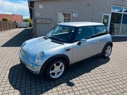 Silber Gebraucht 2004 Mini ONE Kleinwagen | 650 € (Superpreis)