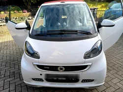 Weiß Gebraucht 2013 Smart ForTwo Coupé Brabus Cabrio | 11.999 €