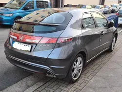 Grau Gebraucht 2008 Honda Civic Sport Limousine | 8.300 € (Etwas zu teuer)
