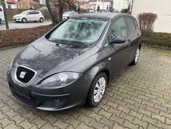 Grau Gebraucht 2005 Seat Altea Fresh Limousine | 2.700 € (Fairer Preis)