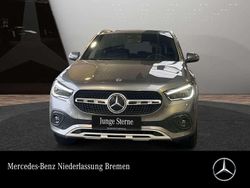 Grau Gebraucht 2022 Mercedes GLA200 Style SUV | 30.990 € (Guter Preis)