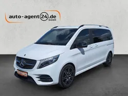 Bergkristallweiß metallic Gebraucht 2021 Mercedes V300 AMG Van / Kleinbus | 58.990 € (Guter Preis)