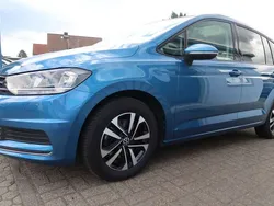 Carribean blue Gebraucht 2020 VW Touran United Van / Kleinbus | 20.700 € (Guter Preis)
