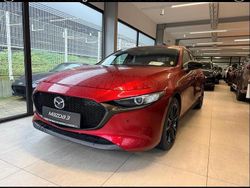 Rot Neu 2025 Mazda 3 Homura-Line Limousine | 25.990 €