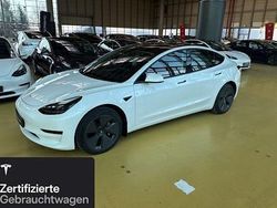 Weiß Gebraucht 2022 Tesla Model 3 Standard Range Limousine | 27.600 € (Fairer Preis)