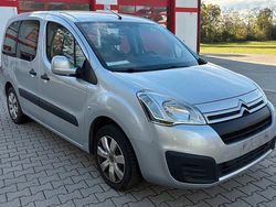 Grau Gebraucht 2016 Citroën Berlingo SUV | 6.200 € (Guter Preis)