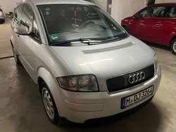 Silber Gebraucht 2003 Audi A2 Kleinwagen | 3.850 € (Fairer Preis)