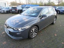 Uranograu Gebraucht 2021 VW Golf VIII Style Limousine | 21.988 € (Fairer Preis)