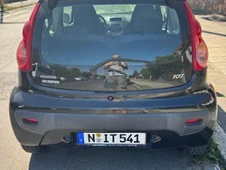 Schwarz Gebraucht 2006 Peugeot 107 Filou Kleinwagen | 2.500 € (Fairer Preis)