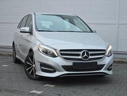 Silber Gebraucht 2016 Mercedes B200 Van / Kleinbus | 15.900 € (Guter Preis)