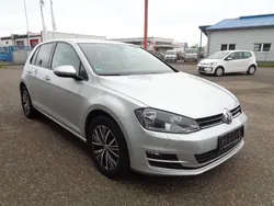 Silber Gebraucht 2016 VW Golf VII Allstar Limousine | 13.950 € (Fairer Preis)