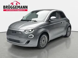 Grau Gebraucht 2023 Fiat 500C Tech Cabrio | 20.950 € (Fairer Preis)