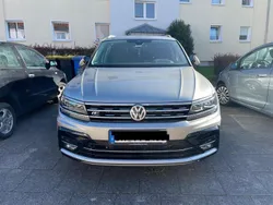 Silber Gebraucht 2018 VW Tiguan R-line SUV | 26.499 € (Fairer Preis)