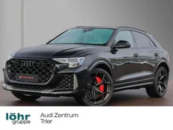 Mythosschwarz metallic Gebraucht 2025 Audi RS Q8 Ambiente SUV | 164.990 €