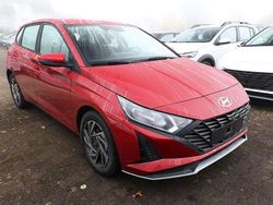 Dragon red mineraleffekt Neu 2025 Hyundai i20 Select Kleinwagen | 18.012 € (Fairer Preis)
