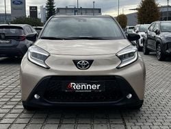 Beige Neu 2025 Toyota Aygo X SUV | 18.490 €
