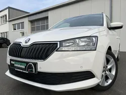Weiß Gebraucht 2022 Skoda Fabia Ambition Kombi | 16.860 € (Fairer Preis)
