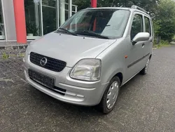 Silber Gebraucht 2001 Opel Agila Kleinwagen | 1.350 € (Fairer Preis)