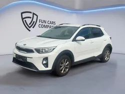 Weiß Gebraucht 2018 Kia Stonic Vision SUV | 9.850 € (Guter Preis)