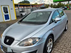Grau Gebraucht 2011 Seat Leon Kleinwagen | 1.750 € (Guter Preis)