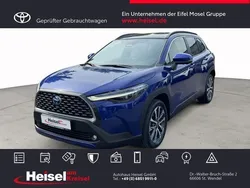 Nachtblau mica metallic Gebraucht 2023 Toyota Corolla Cross Lounge SUV | 37.890 € (Teuer)