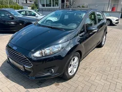 Schwarz Gebraucht 2015 Ford Fiesta SYNC Edition Kleinwagen | 7.999 € (Etwas zu teuer)