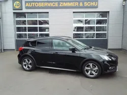 Schwarz Gebraucht 2019 Ford Focus Active Limousine | 15.900 € (Guter Preis)