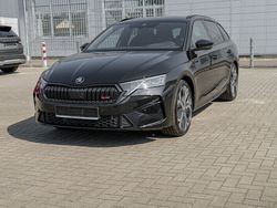 Schwarz Gebraucht 2022 Skoda Octavia RS Kombi | 54.520 €